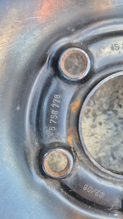 Резервна гума /ПАТЕРИЦА/ БМВ 5/120 BMW e60,e83,e90,x3 5x120

Употребяв