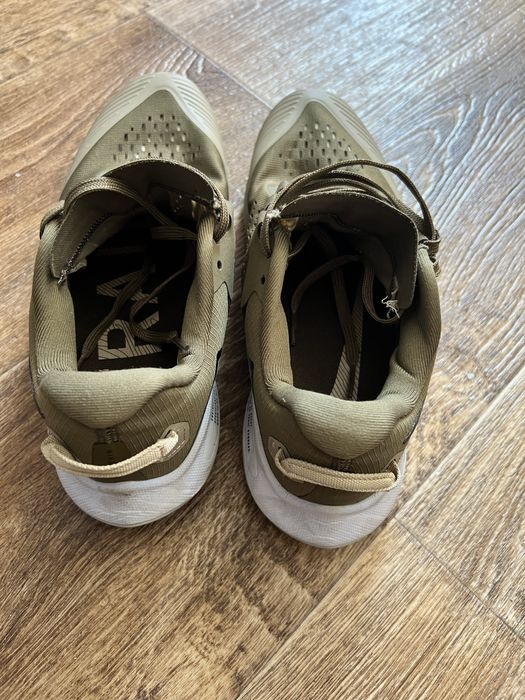 Кроссовки Nike унисекс