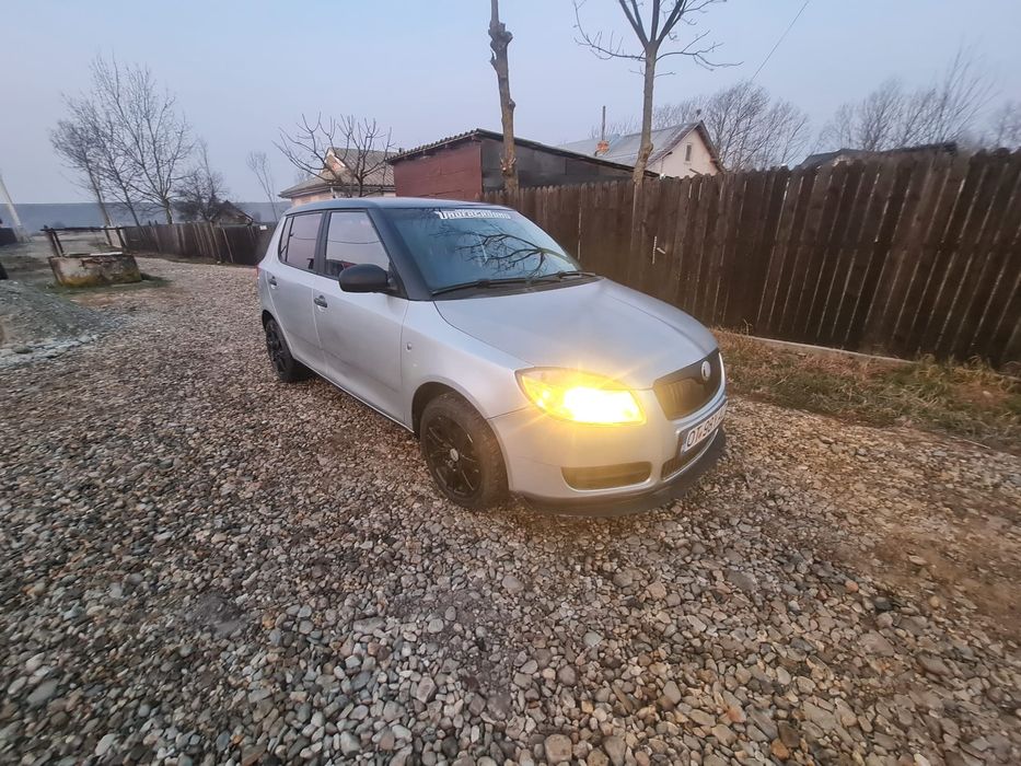 Se vinde Skoda Fabia 2