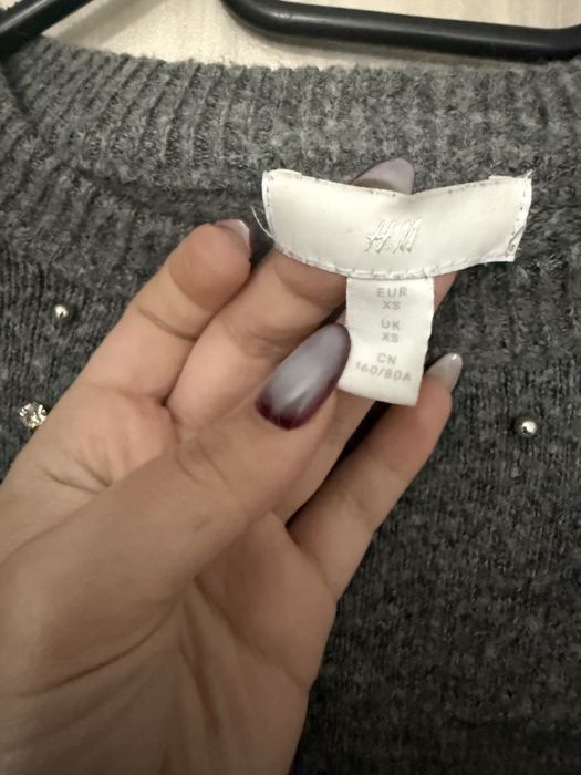 Сива Блуза с камъни H&M