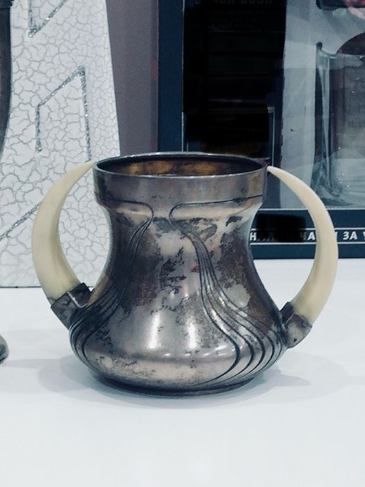 Сребърен античен лот