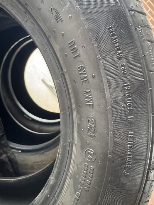 Продам комплекты резины