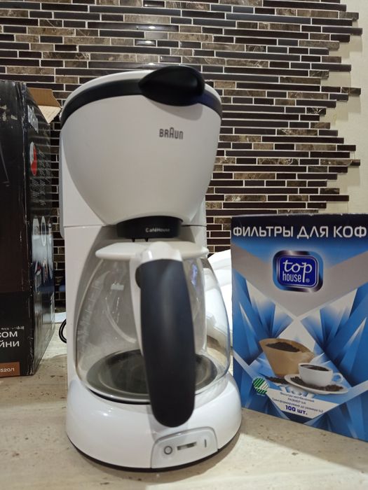 Продам кофеварку Braun