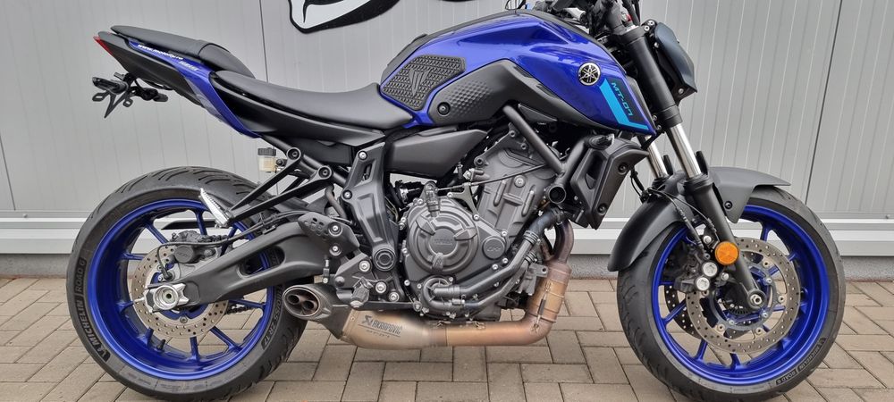 MotoFly vinde Yamaha MT07 2023 A2 Akrapovic