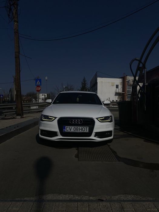 Vând Audi A4 b8.5