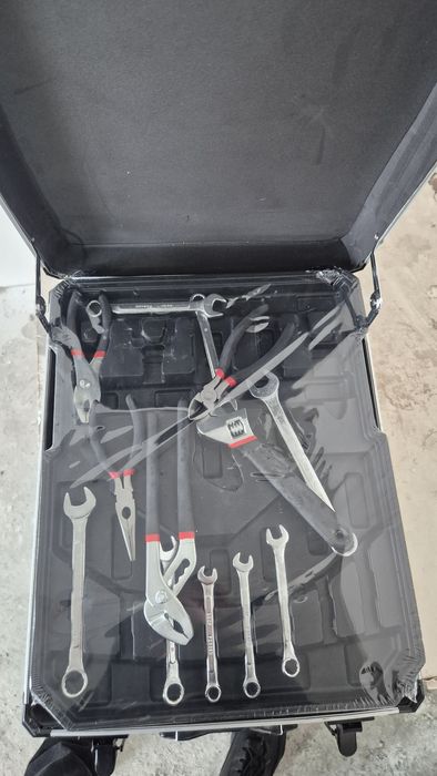 Продам набор инструментов