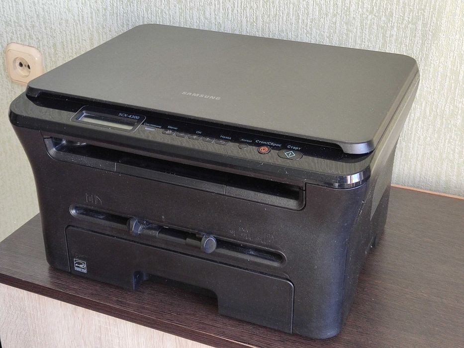 МФУ Samsung SCX-4300