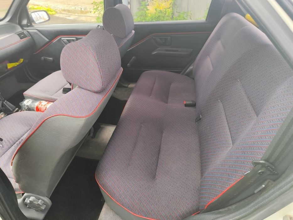 Ситроен зх Citroen zx 1.4 карборатор на гас Без прехвърляне.