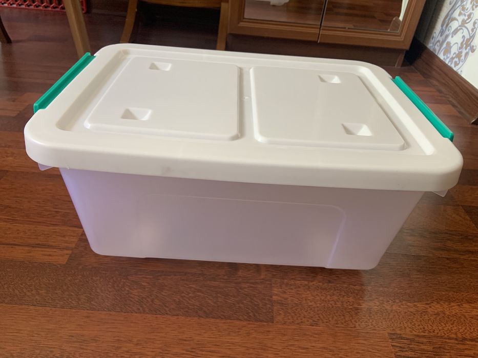 Контейнер с крышкой 15 л