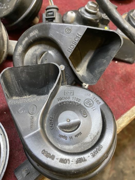 Клаксони клаксон Сирена сирени тромба Audi Vw Ауди a3 A4 A5 A6 Q5