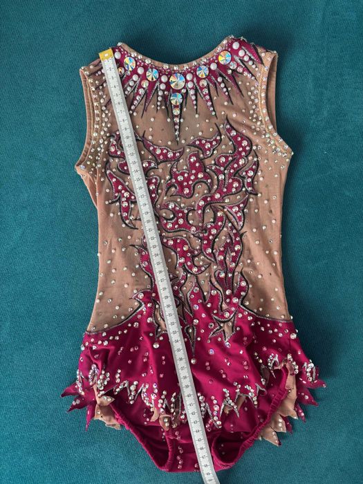 Трико за художествена гимнастика