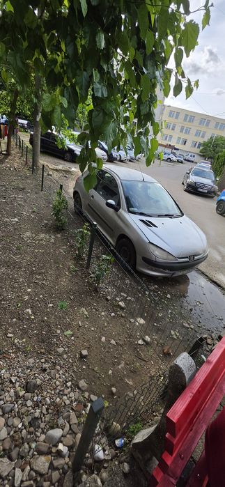 PEUGEOT 206 2000