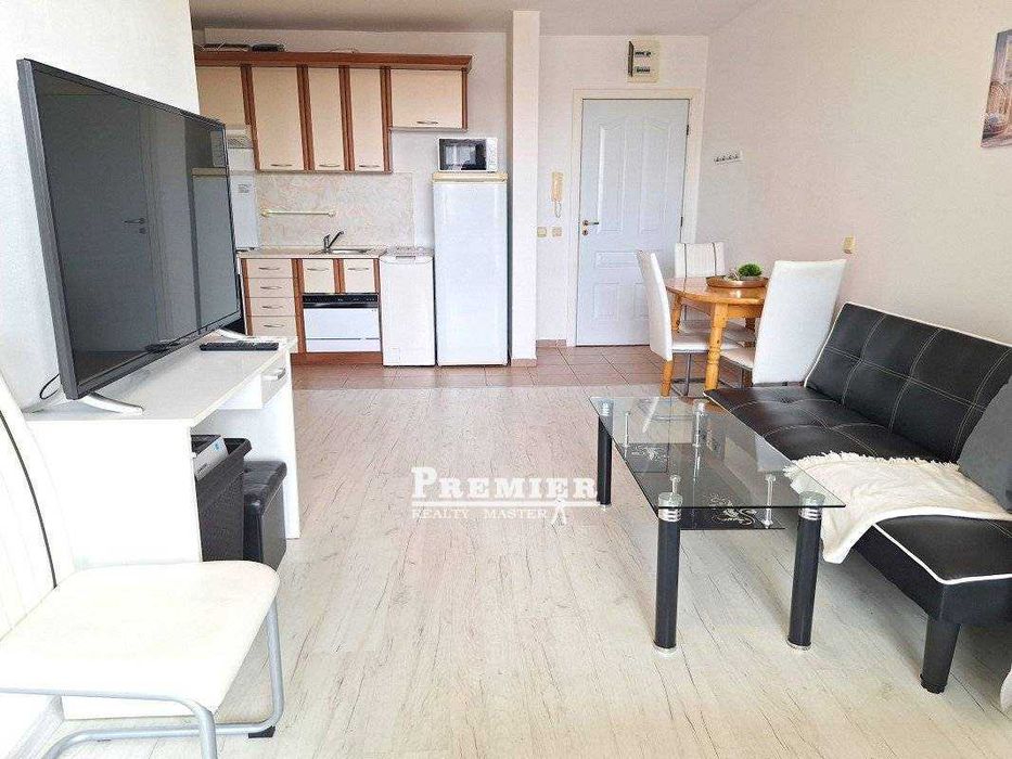 Продава се Двустаен апартамент в к.к. Слънчев бряг - 56 кв.м за 621 €/кв.м - Снимка #1