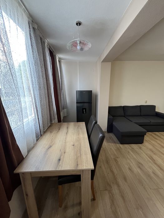 Дава се под наем Двустаен апартамент в Благоевград, Идеален център - 50 кв.м за 214.2 € - Снимка #4