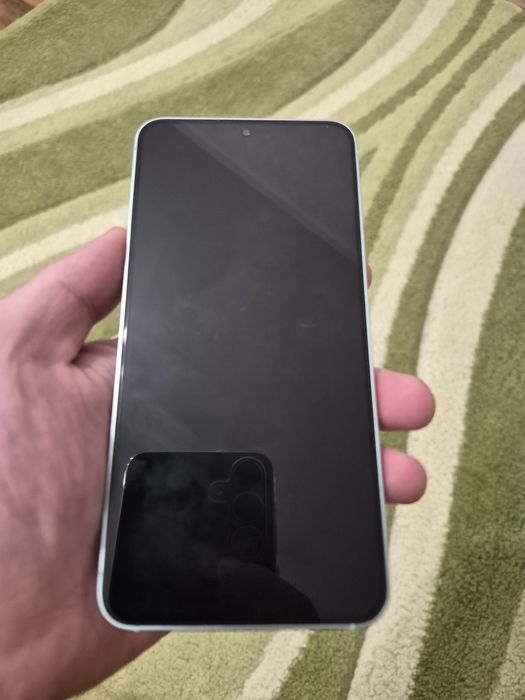 Samsung Galaxy S25 12 / 128GB