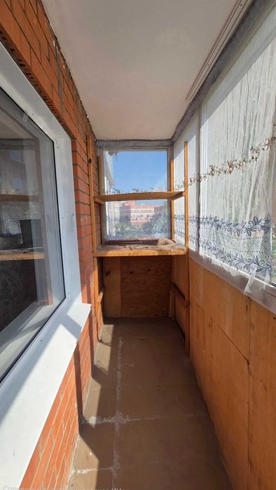 Продам 1-ком Аэропорт Герасимова 2Б
