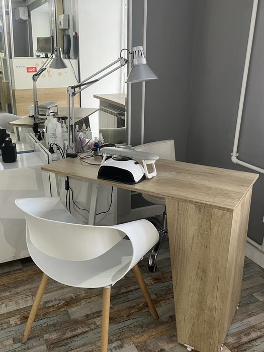 Сдам место для парикмахера и маникюра