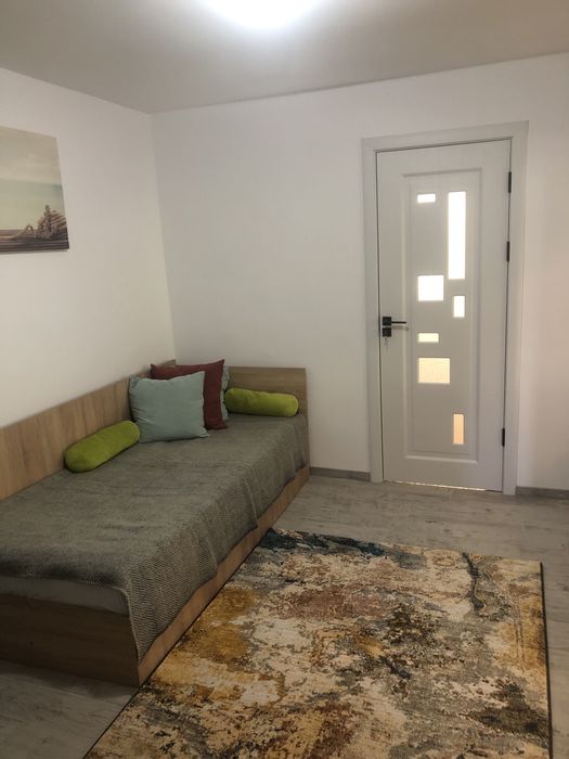 Casa 4 camere, teren 410 mp ( deschidere 15 m ) • Medeea