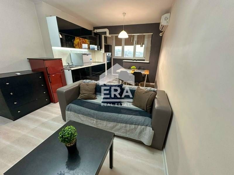 Дава се под наем Двустаен апартамент в Търговище, Център - 45 кв.м за 278.97 € - Снимка #1