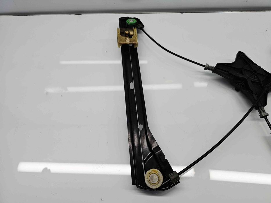 Macara electrica geam dreapta fata Volkswagen Passat B8 (3G2) [Fabr 20