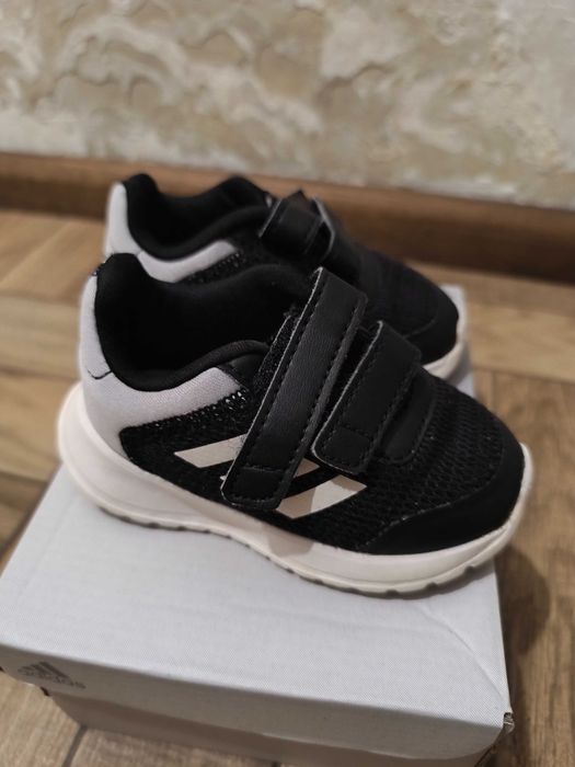 Бебешки маратонки