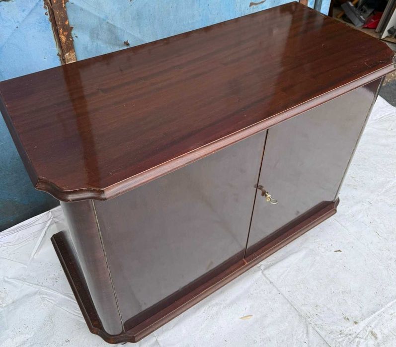 Oferta Speciala 99 lei / buc Comoda Vintage cu 2 usi si rafturi; Bufet cu polite; Mic Dulap