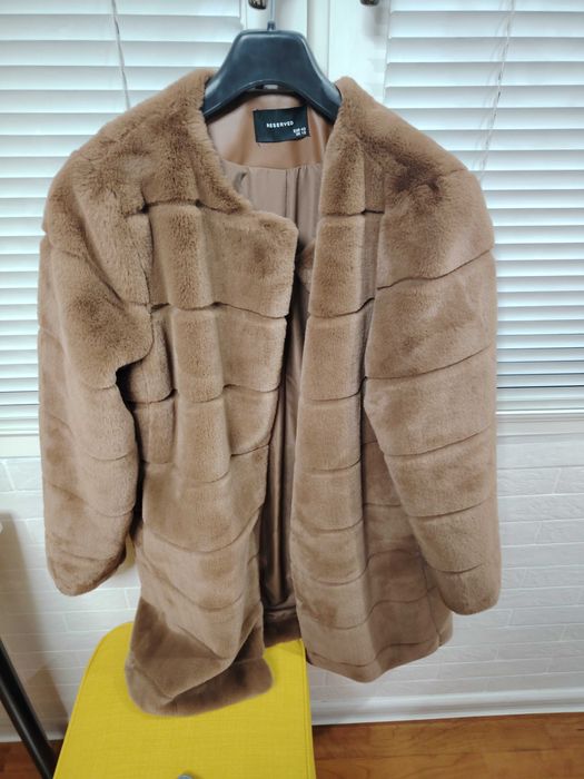 Дамско палто Reserved - чисто ново!