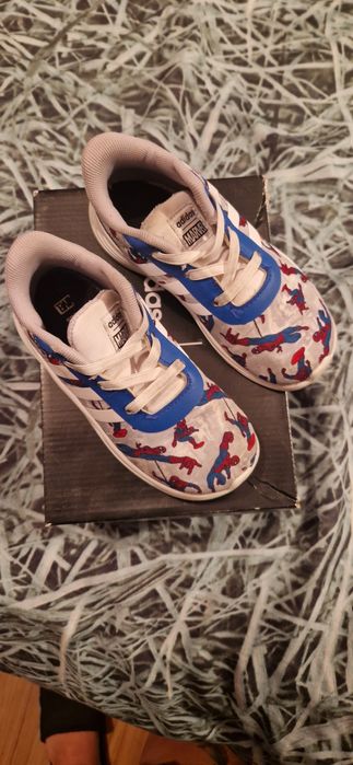 Детски маратонки  Адидас