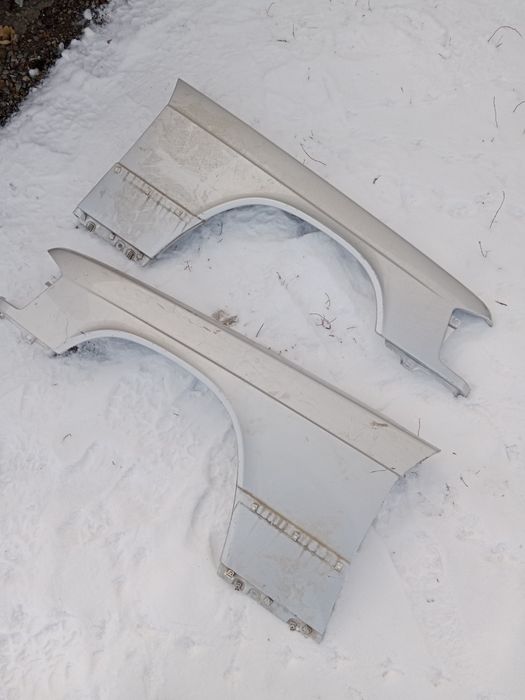 2крыла на w201 Мерседес