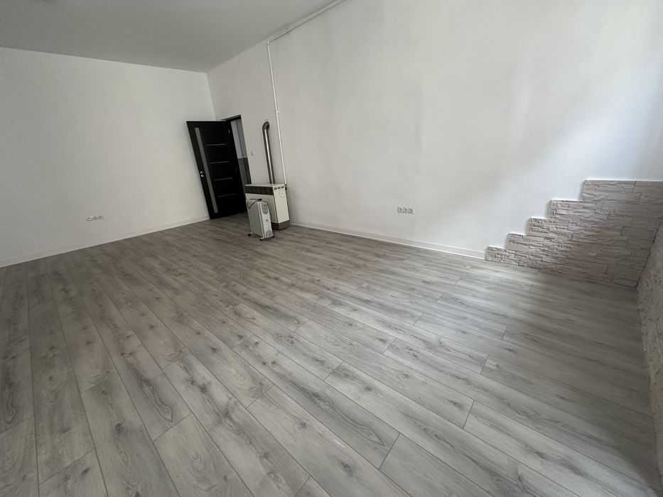 Inchiriez spatiu de birouri