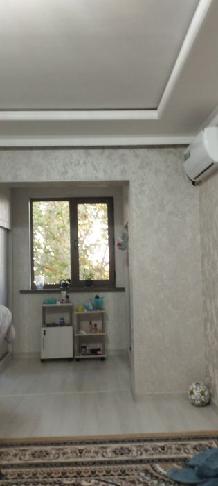 Продается 1 комнатная квартира ул А.Темура в городе Чирчике