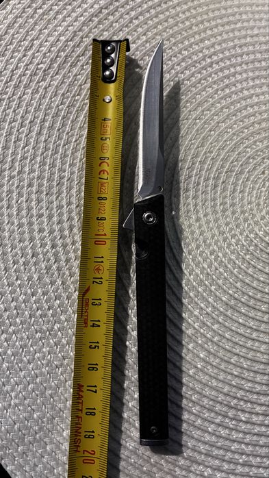 Cutit / Briceag.     M 390