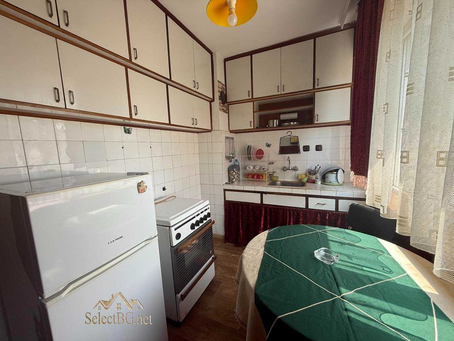 Дава се под наем Тристаен апартамент в Велико Търново, Бузлуджа - 70 кв.м за 260.1 € - Снимка #6