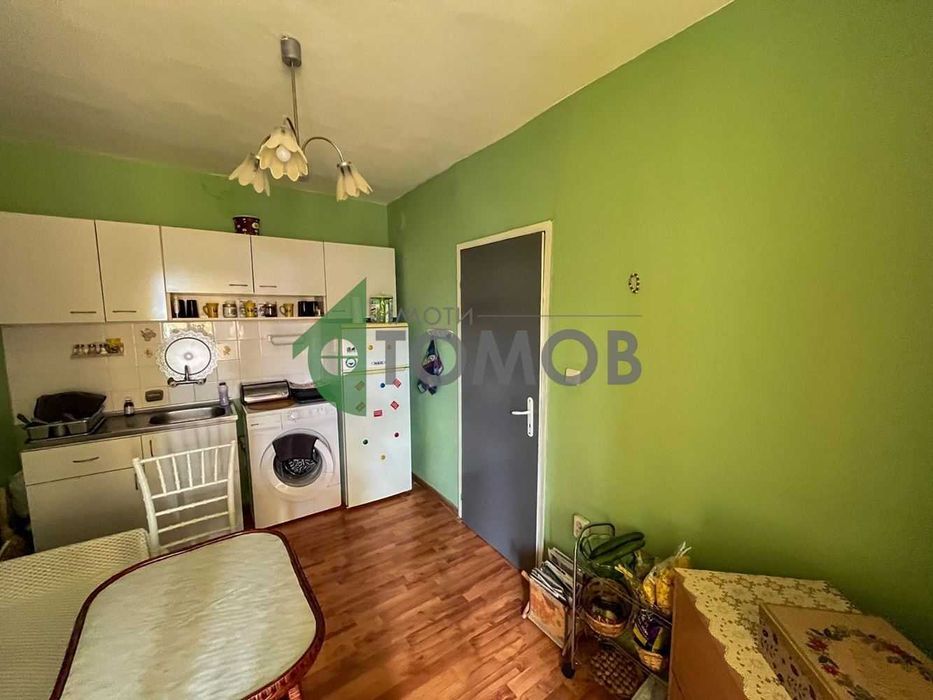 Продава се Едностаен апартамент в Шумен, 5-ти полк - 54 кв.м за 1256 €/кв.м - Снимка #4