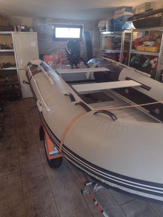 Надуваема лодка Промарин с твърдо дънно