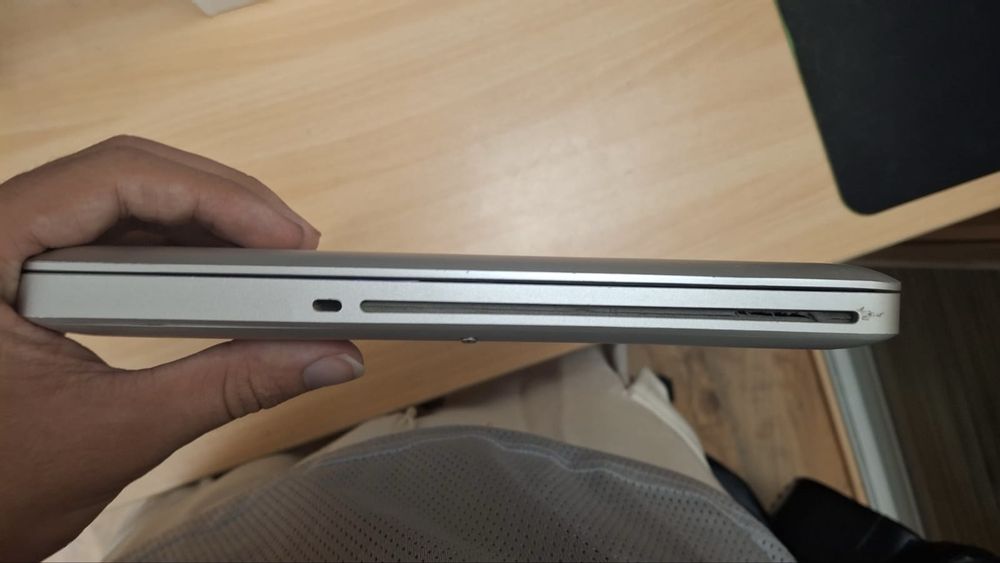 Apple MacBook Pro 13 inch (mid 2012)