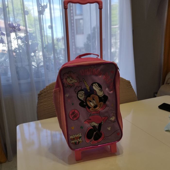 Детска раница на колелца Minnie mouse Disney