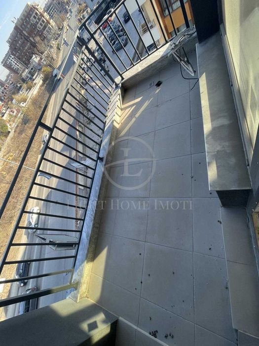 Продава се Тристаен апартамент в Пловдив, Христо Смирненски - 88 кв.м за 1774 €/кв.м - Снимка #9