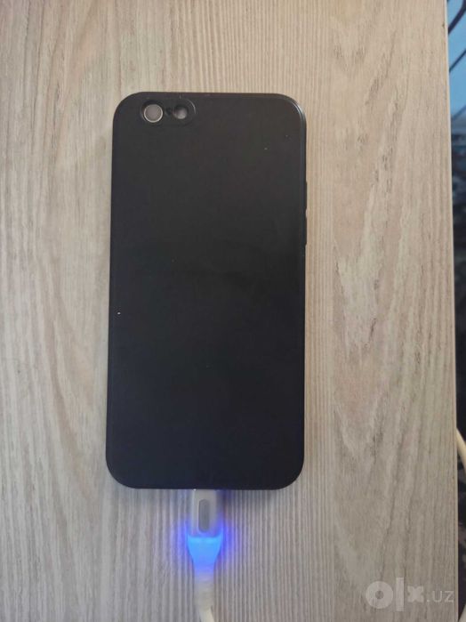 Apple iPhone 6s (Номер модели A1688)