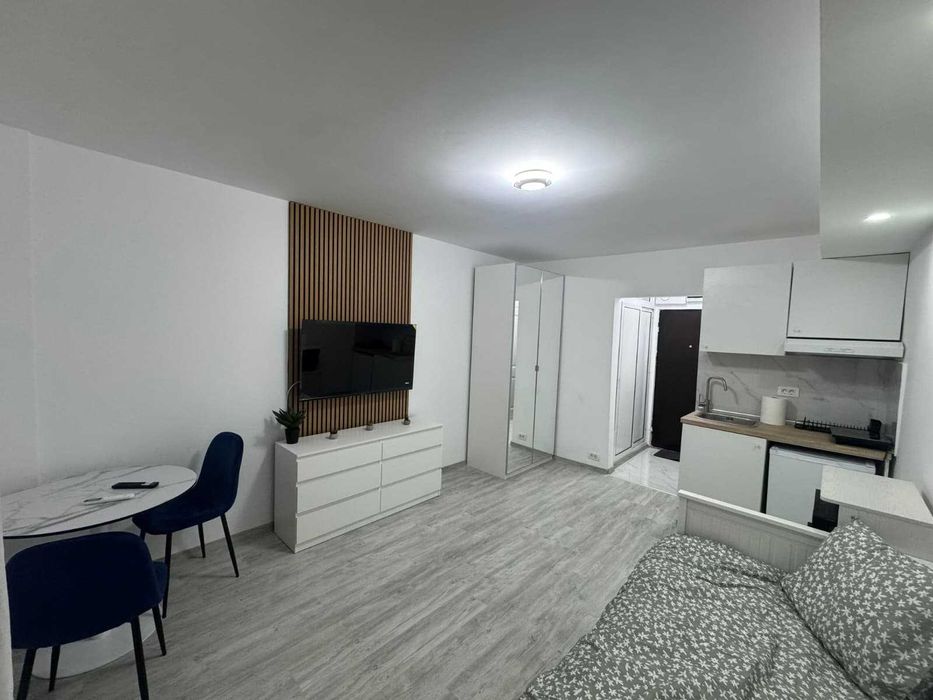Prima închiriere | Studio nou | 3–4 min metrou 1 Decembrie | ANAF