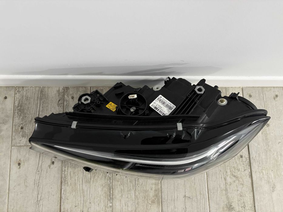 Far stanga SHADOW LASER Bmw seria 3 G20 / G21 original cod 9500915-01