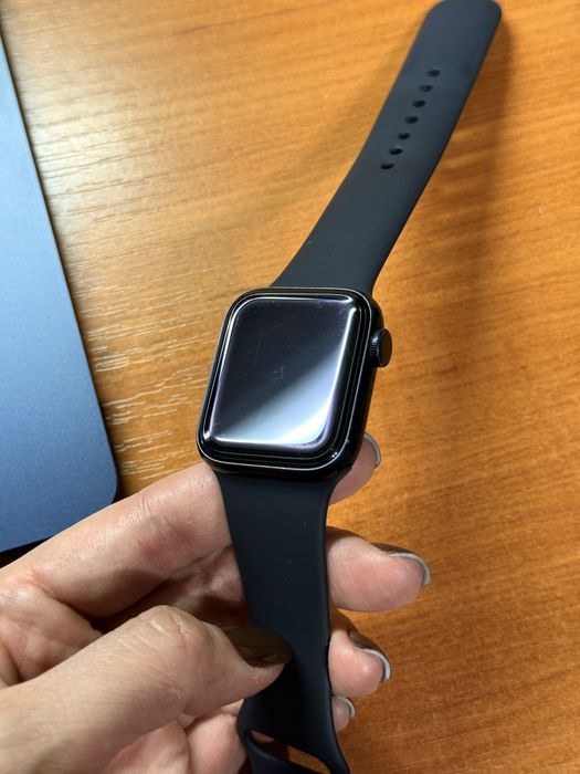 Apple watch SE series