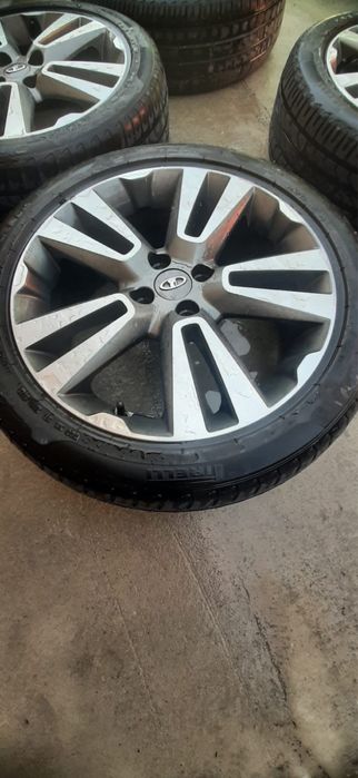 Продам шины lada vesta