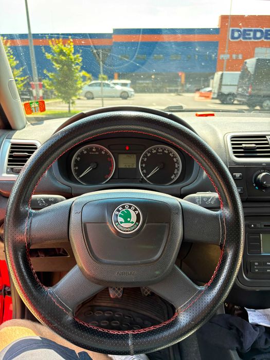 SKODA Fabia 2010 — imagine 5