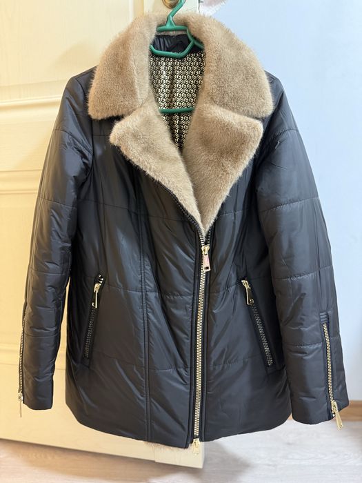 Куртка женская стильная