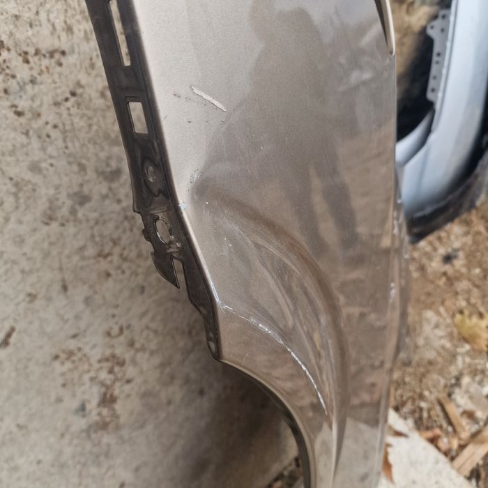 Mercedes Benz Vito face lift 10-15 ляв калник