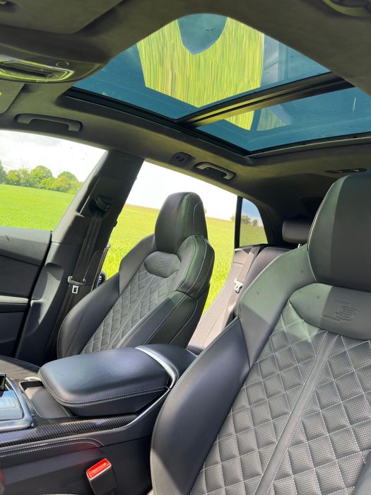 AUDI Q8 2023 — imagine 5