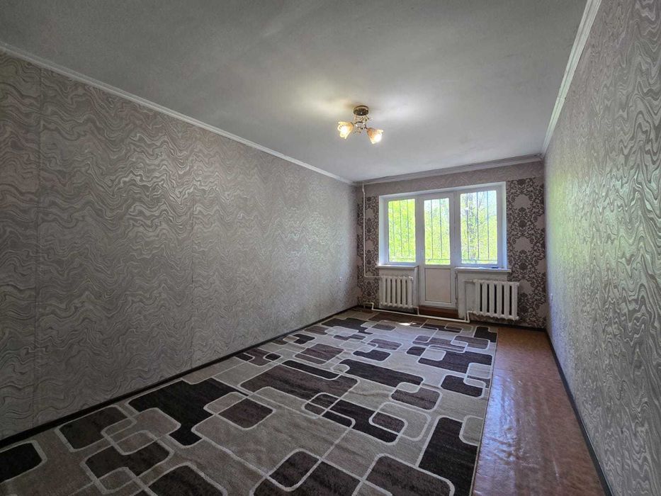 Продам 1комн в районе Пассажа 2этаж не угловая/ПОМОЩЬ В ИПОТЕКЕ