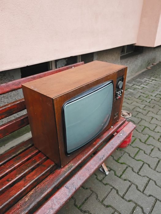 Телевизор Мургаш!