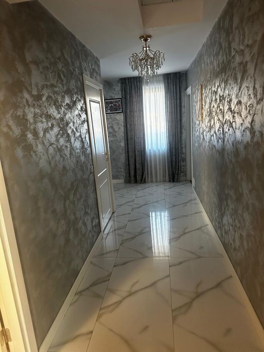 Casa cu etaj de vanzare comuna berceni